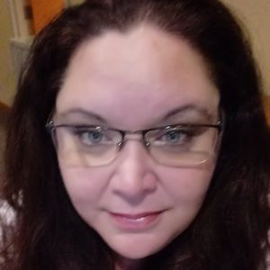 Meet your Posher, Tonya